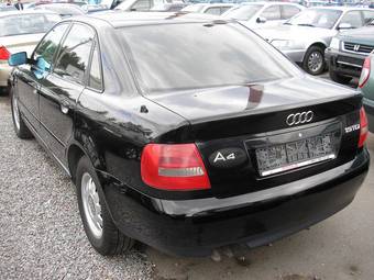 2000 Audi A4 Photos