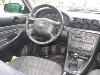 2000 Audi A4 Pictures