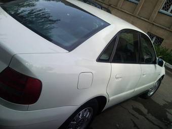 2000 Audi A4 Pictures