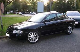 2000 Audi A4 Photos