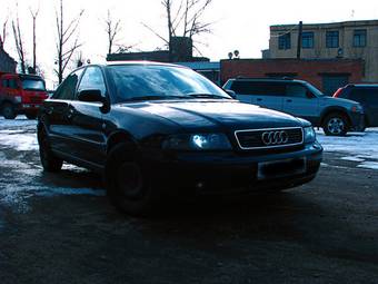 2001 Audi A4 Photos