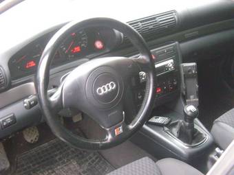 2001 Audi A4 Photos