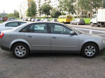 2002 Audi A4 Photos