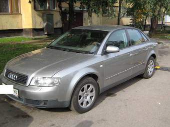 2002 Audi A4 Photos