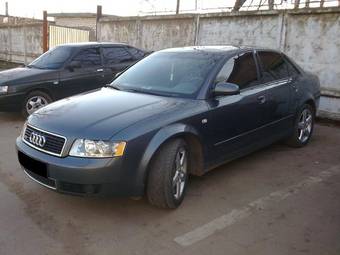 2003 Audi A4 Photos