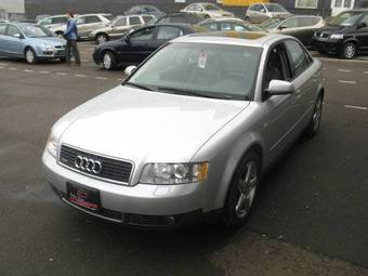 2003 Audi A4 Photos