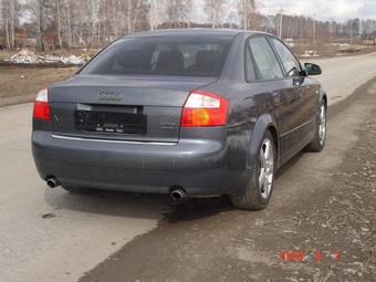 2003 Audi A4 Photos