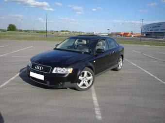 2003 Audi A4 Photos