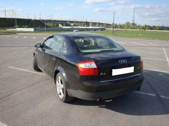 2003 Audi A4 Photos