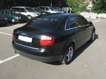 2003 Audi A4 Photos