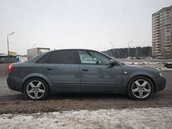 2004 Audi A4 Photos