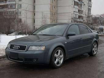 2004 Audi A4 Photos