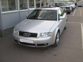 2004 Audi A4 Photos