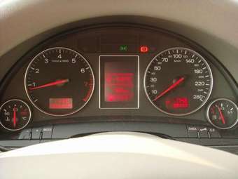 2004 Audi A4 Photos