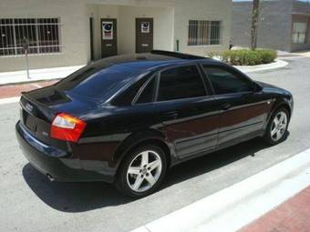 2004 Audi A4 Photos