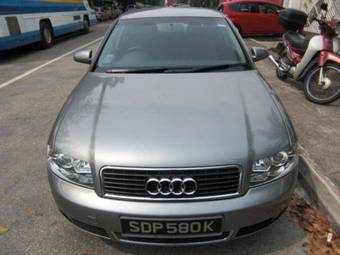 2004 Audi A4 Photos