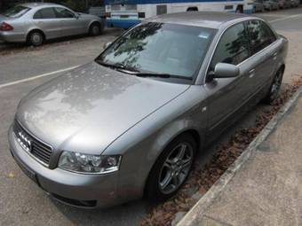 2004 Audi A4 Photos