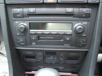 2004 Audi A4 Images