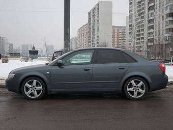 2004 Audi A4 Images