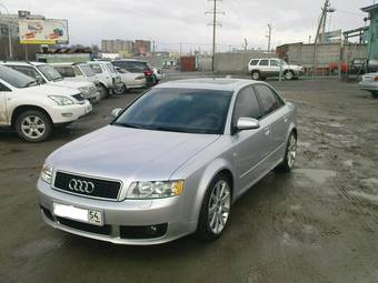 2004 Audi A4 Photos