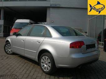 2004 Audi A4 Images