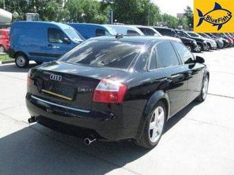 2004 Audi A4 Photos