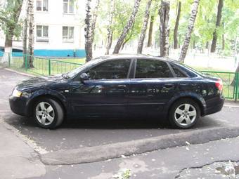 2004 Audi A4 Photos