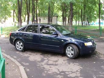 2004 Audi A4 Photos