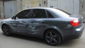 2004 Audi A4 Photos