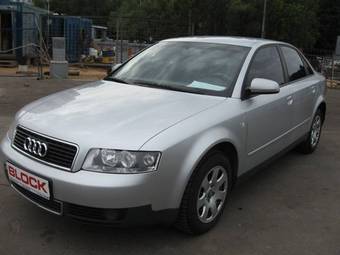 2004 Audi A4 Photos