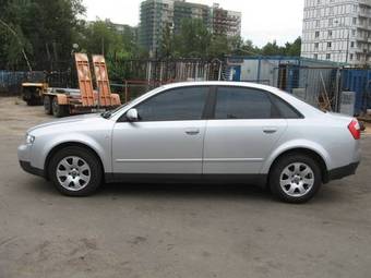 2004 Audi A4 Photos