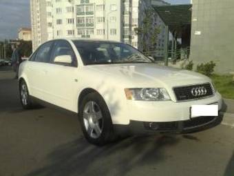 2004 Audi A4 Photos