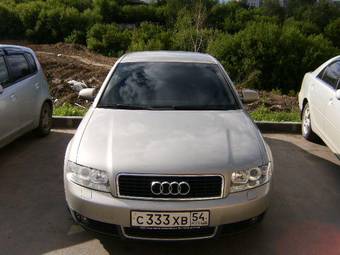 2004 Audi A4 Photos