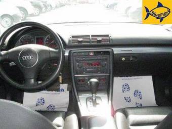 2004 Audi A4 Images