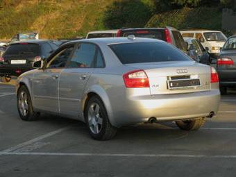 2004 Audi A4 Photos