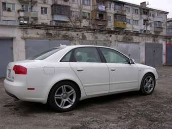 2005 Audi A4 Images