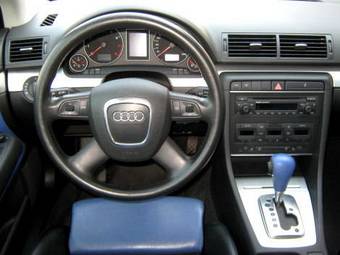 2005 Audi A4 Photos