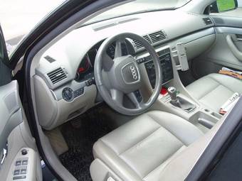 2005 Audi A4 Photos