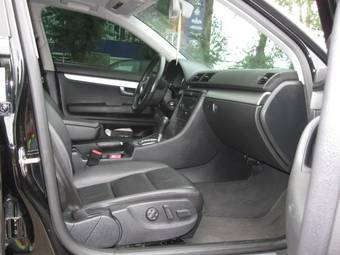 2005 Audi A4 Images
