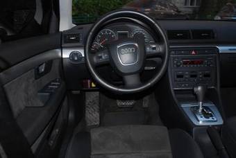 2005 Audi A4 Photos