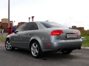 2005 Audi A4 Photos