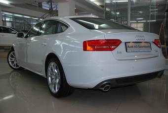 2011 Audi A5 Sportback Photos