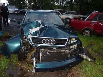1995 Audi A6 Photos