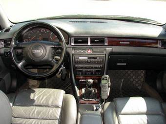 1999 Audi A6 Photos
