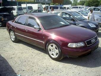 1996 Audi A8 Photos