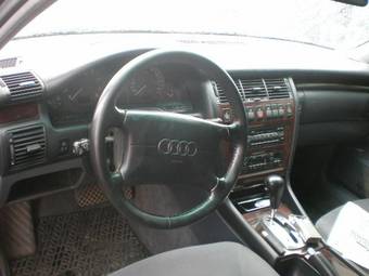 1997 Audi A8 Pictures