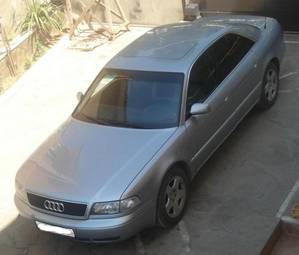 1998 Audi A8 Pictures