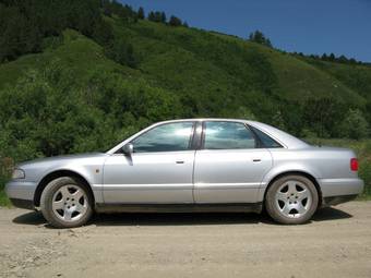 1998 Audi A8 Pictures