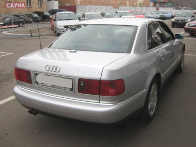 1999 Audi A8