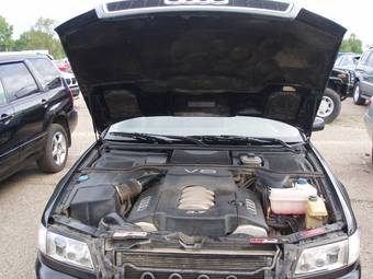 1999 Audi A8 Pictures
